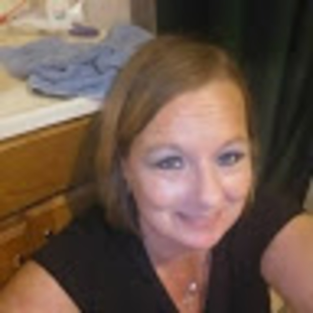 Meet your Posher, Angie